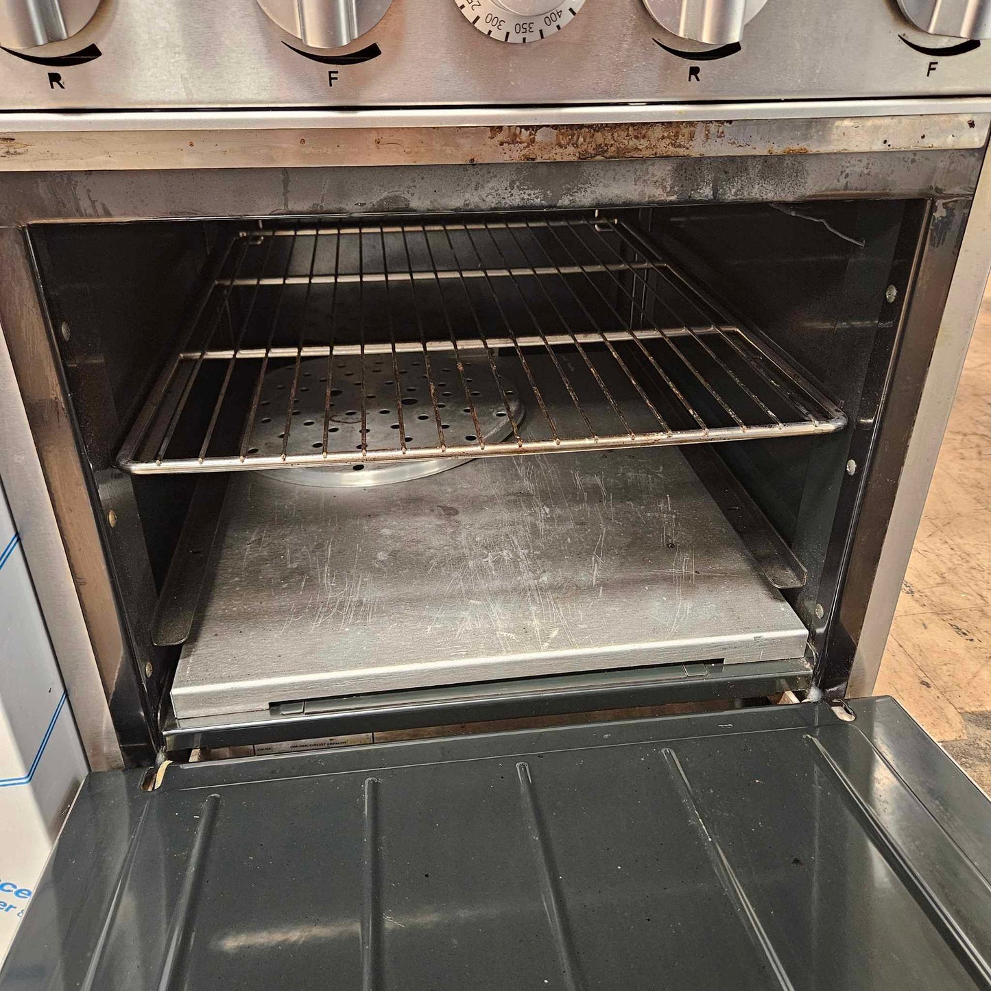 [USED] Imperial 24" 4 Burner Electric Range