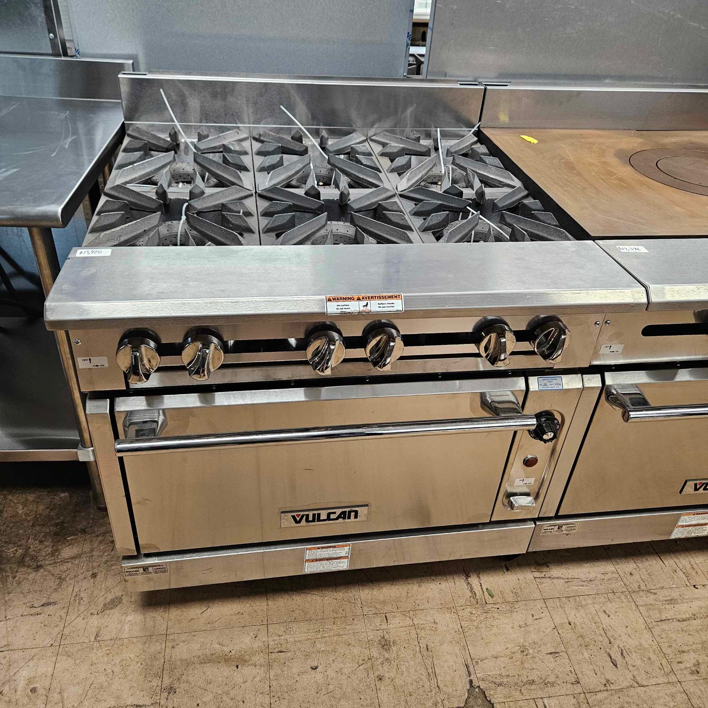 Vulcan V6B36S V Series Heavy-Duty Natural Gas 6 Burner Range w/ Standard Oven [OPEN-BOX]