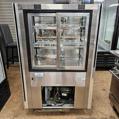 [USED] Leader NCBK36 36" Refrigerated Counter Bakery Case