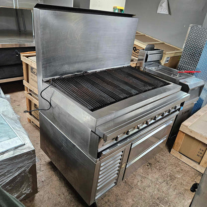 [USED] Jade Range JMRH-48B 48" Heavy Duty Gas Charbroiler Range with JRLH-02S-T-48 48" Refrigerated Chef Base Cabinet