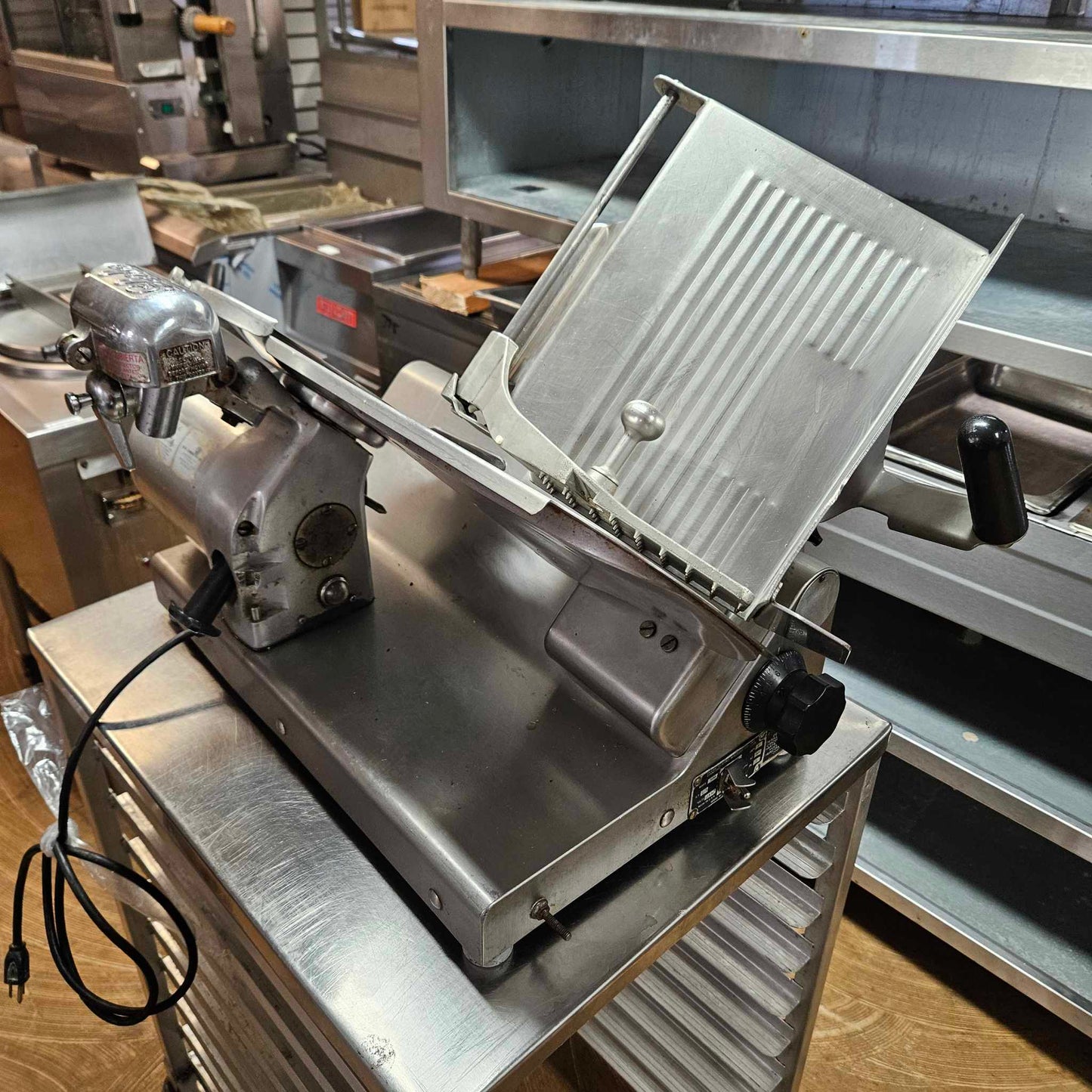 [USED] Globe Model 500 12" Manual Meat & Cheese Slicer