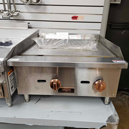 Copper Beech CBMG-24 24" Natural Gas Manual Control Griddle [OPEN-BOX]