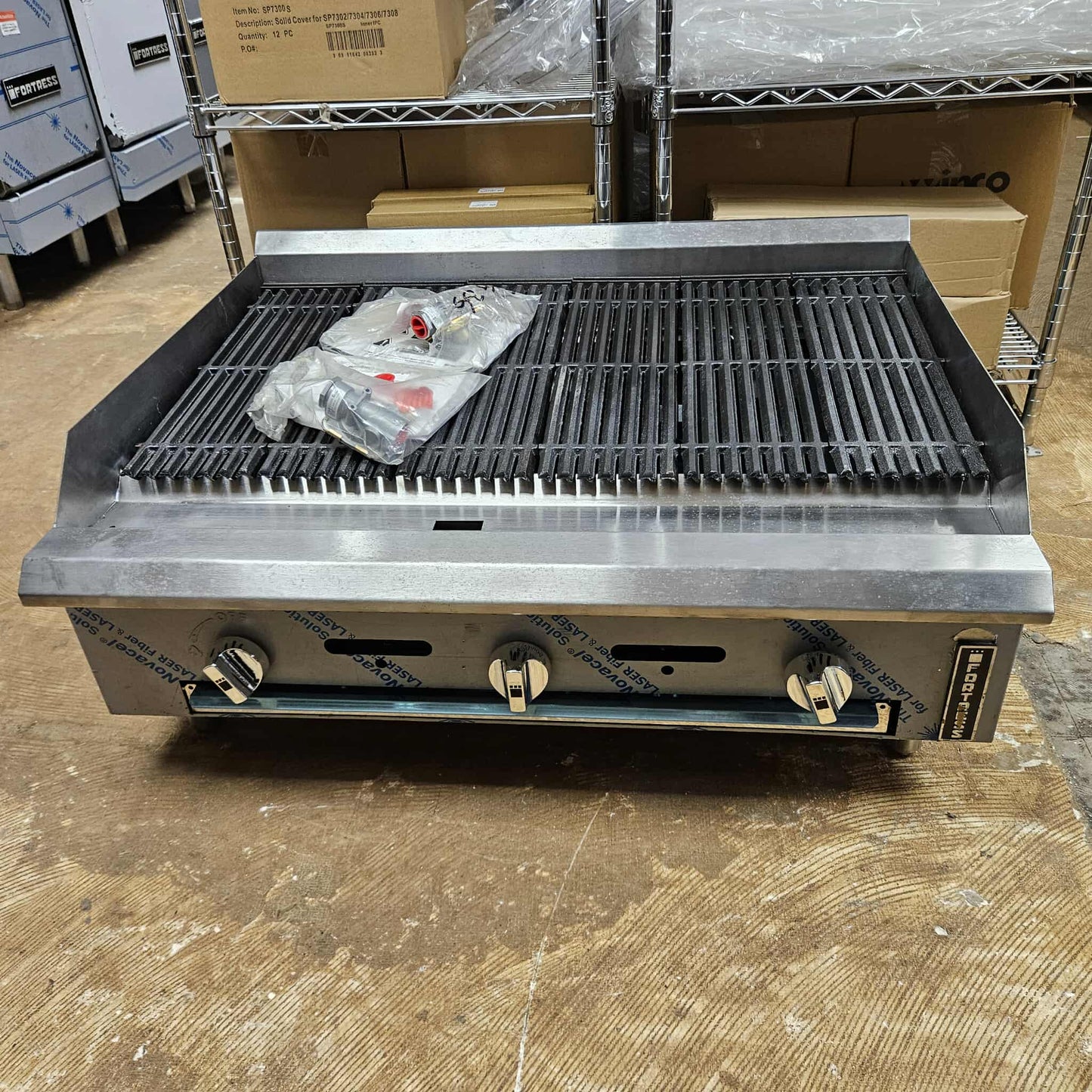 Fortress FGCB36 36" Gas Radiant Charbroiler [DISCONTINUED]