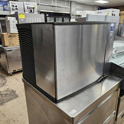 [USED] Manitowoc SD0453W Water Cooled Cubed Ice Machine - 460lb/24hr (NO BIN)