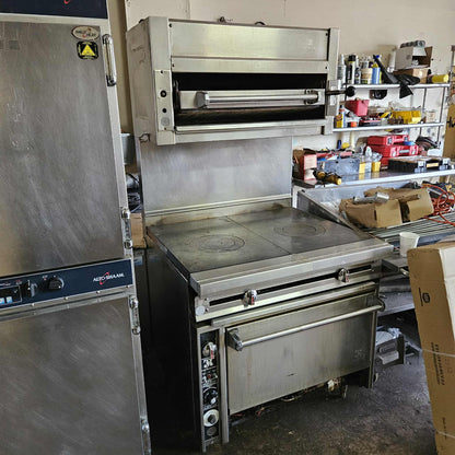 [USED] Jade Range JTRH-2FHT-36C 36" Natural Gas French Top Range w/ Convection Oven & JSB-36WM 36" Salamander Infrared Broiler