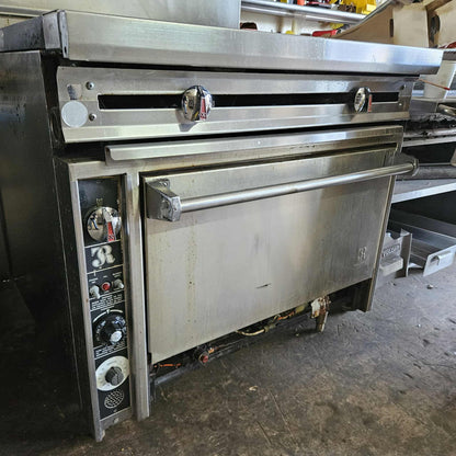 [USED] Jade Range JTRH-2FHT-36C 36" Natural Gas French Top Range w/ Convection Oven & JSB-36WM 36" Salamander Infrared Broiler