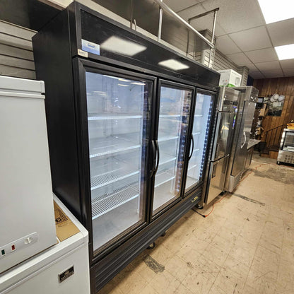 [USED] True GDM-72-HC 3 Door Merchandiser Refrigerator