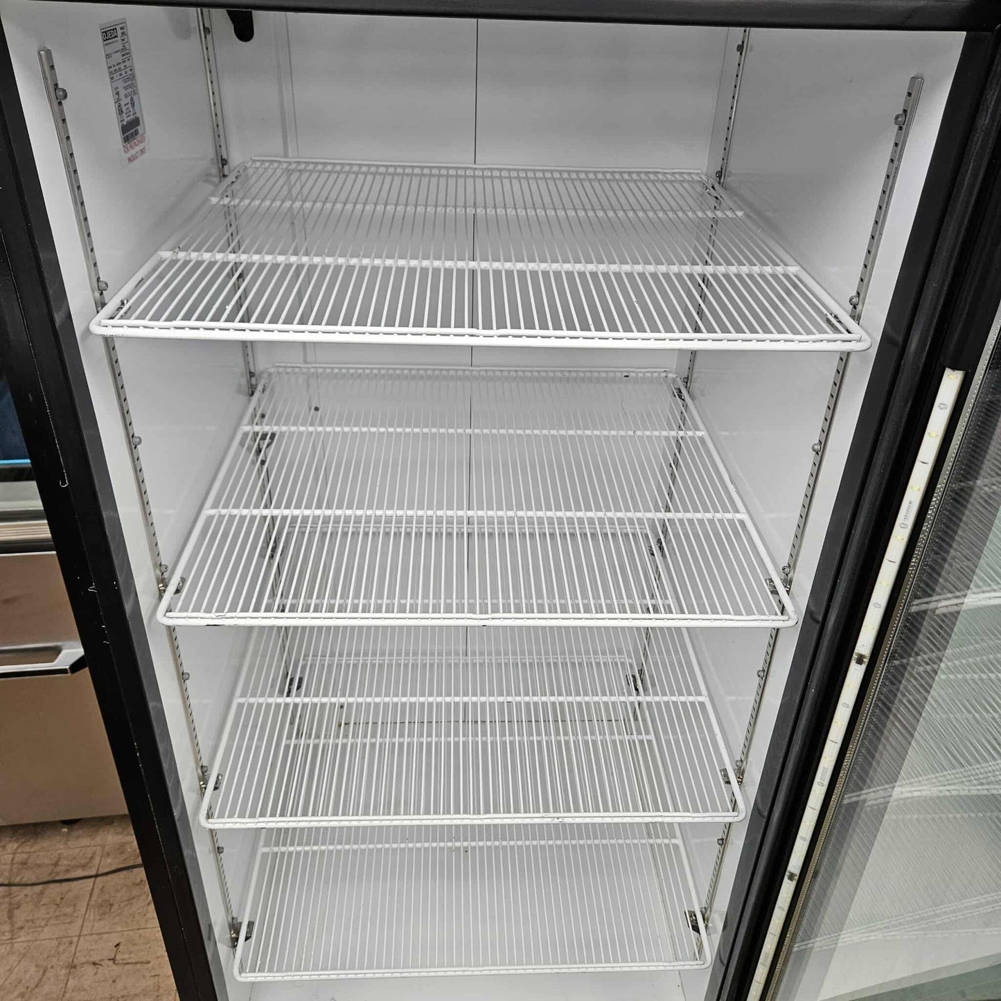 [USED] Ojeda RMH-27 30" Single Door Merchandiser Refrigerator
