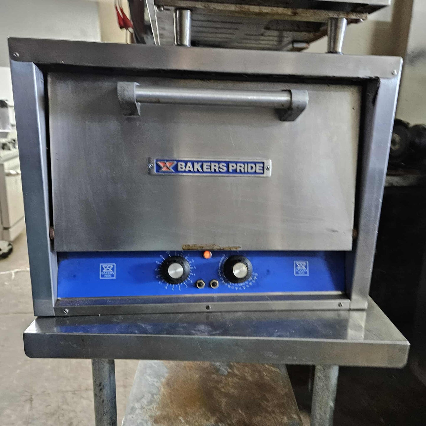 [USED] Bakers Pride P18S Electric Countertop Pizza Deck Oven - 120V