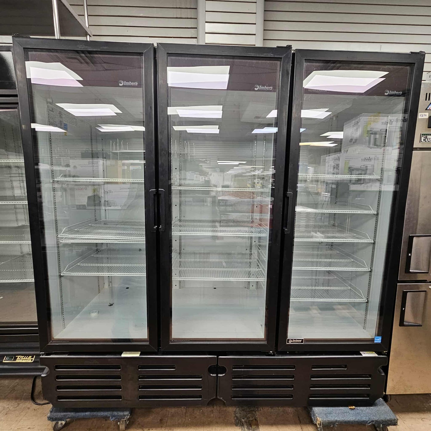 [USED] Imbera G372 3 Door Beverage Merchandiser Refrigerator