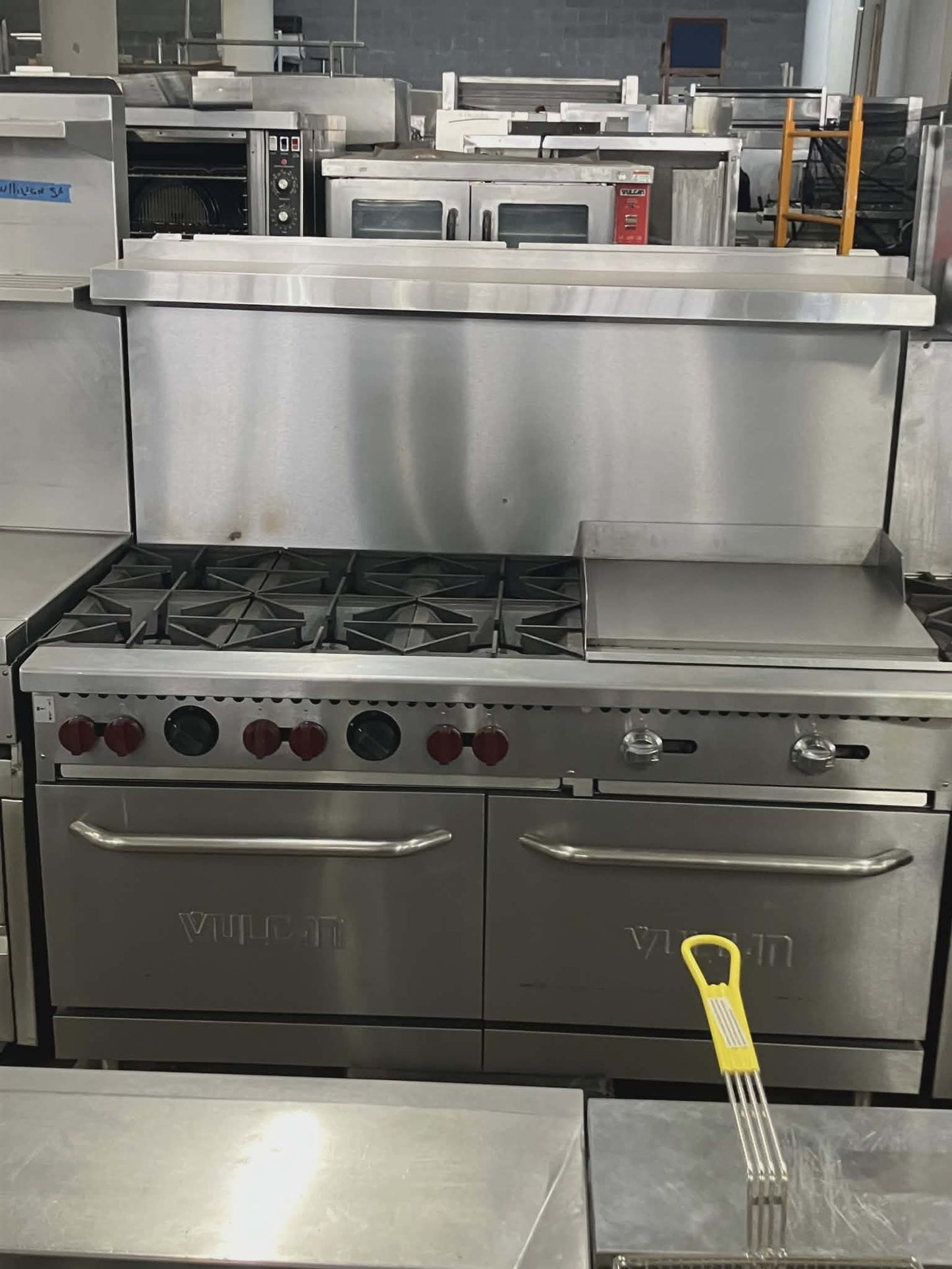 [USED] Vulcan SX60F-6B24GN 60" Natural Gas 6 Burner Gas Range w/ 24" Griddle & (2) Standard Ovens
