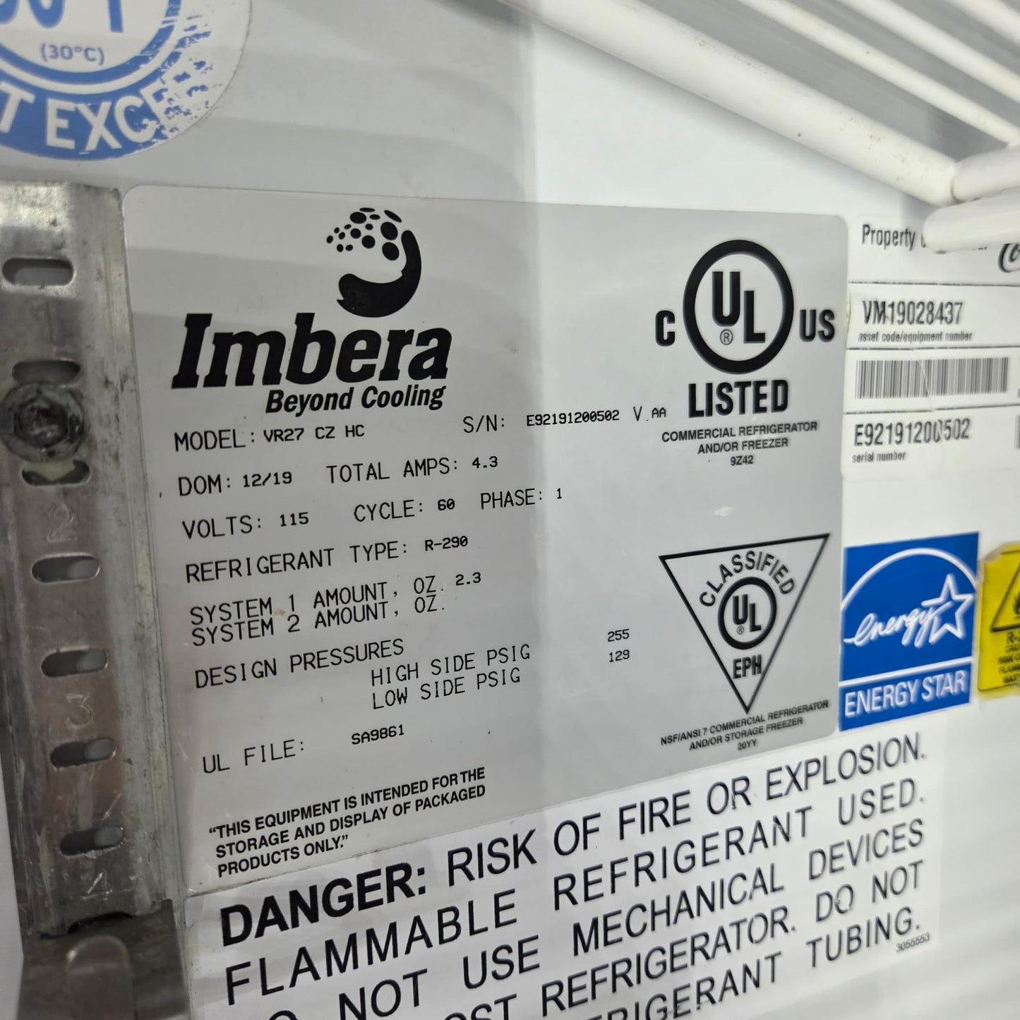 [USED] Imbera VR27-CZ-HC 29" Single Glass Door Merchandiser Refrigerator