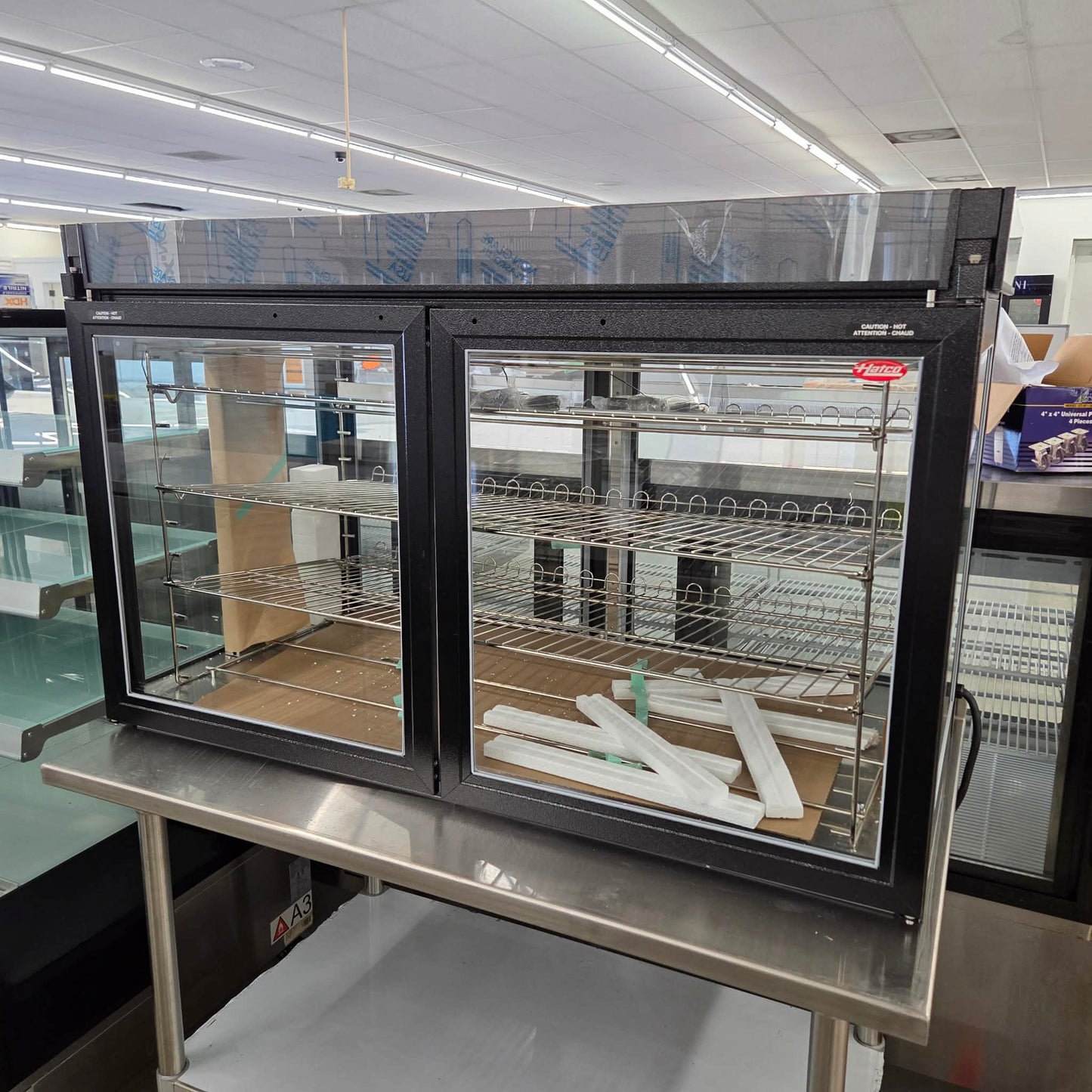 Hatco LFST-48-2X 48" Flav-R-Savor Four Door Large Capacity Merchandising Cabinet [OPEN-BOX]