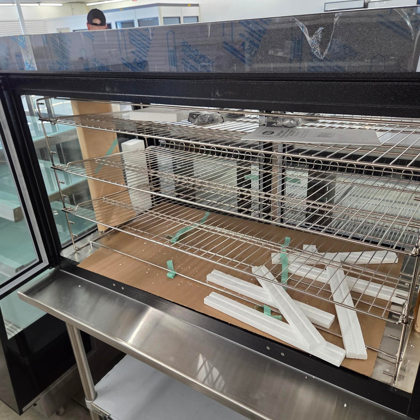 Hatco LFST-48-2X 48" Flav-R-Savor Four Door Large Capacity Merchandising Cabinet [OPEN-BOX]