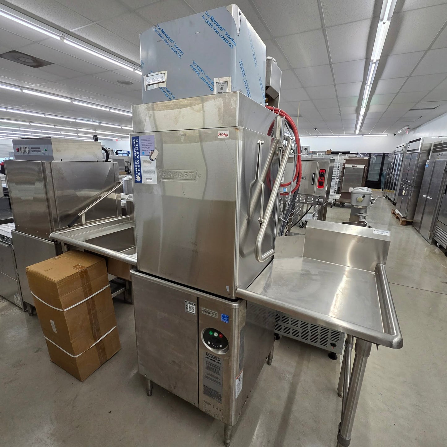 Hobart AM15VLT-2 High-Temp Door Style Ventless Dishwasher w/ Booster Heater [OPEN-BOX]