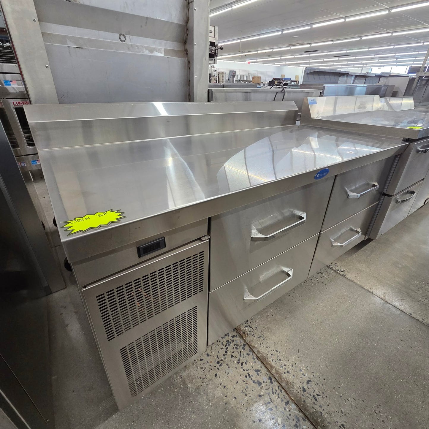 Randell 51368-513 68" Worktop Refrigerator w/ 4 Drawers [OPEN-BOX]