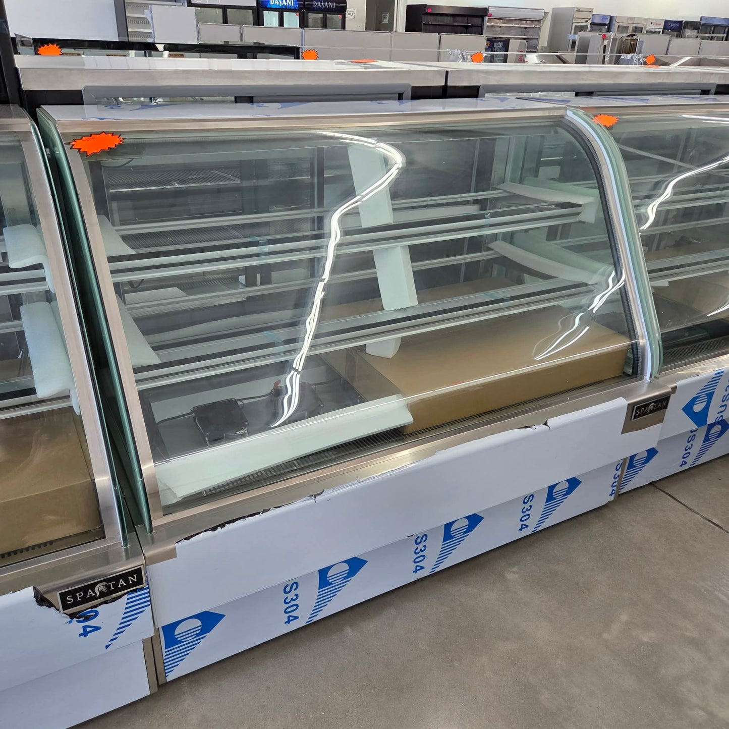 Spartan SD-60 60" Curved Refrigerated Deli Display Case [OPEN-BOX]