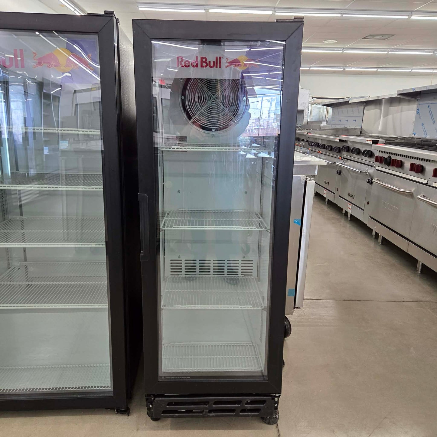 [USED] Imbera VRS05 19" Red Bull Glass Door Merchandiser