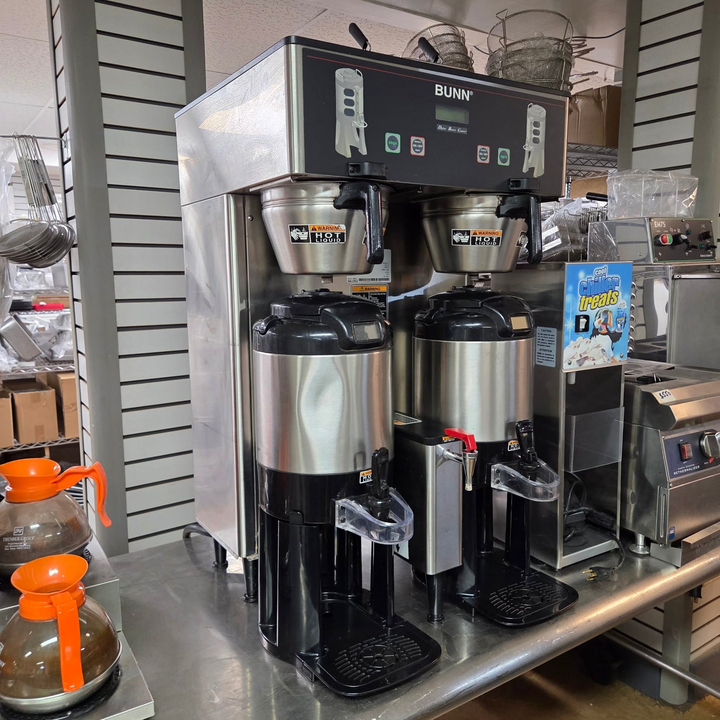 [USED] Bunn TF DBC Digital Satellite Coffee Brewer w/ Funnel Lock - 120/240V