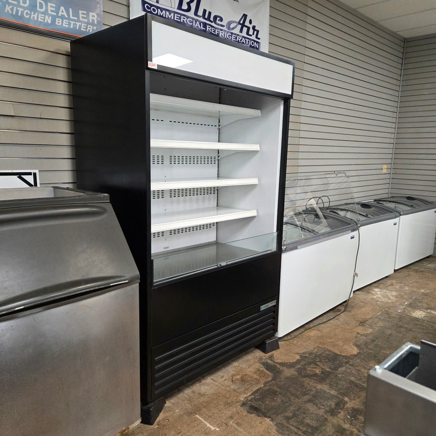 [USED] True TOAM-48-HC~TSL01 48" Vertical Open Air Merchandiser Refrigerator