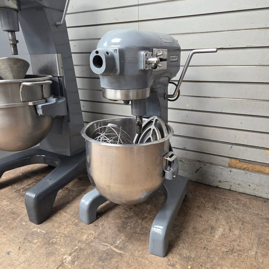 [USED] Hobart A200 20 Qt. Dough Mixer - 115V