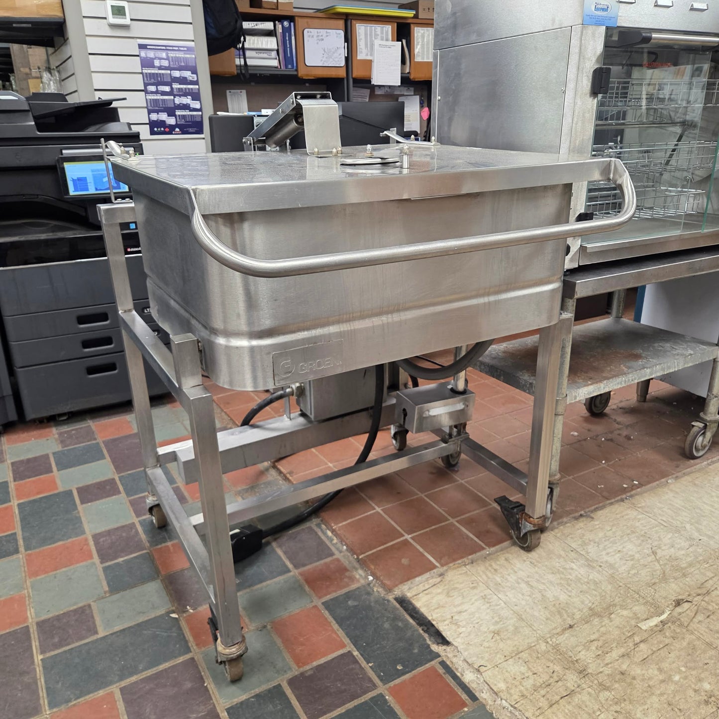 [USED] Groen NFPC-3-9 30 Gallon Electric Tilt Skillet - 208V/3Ph