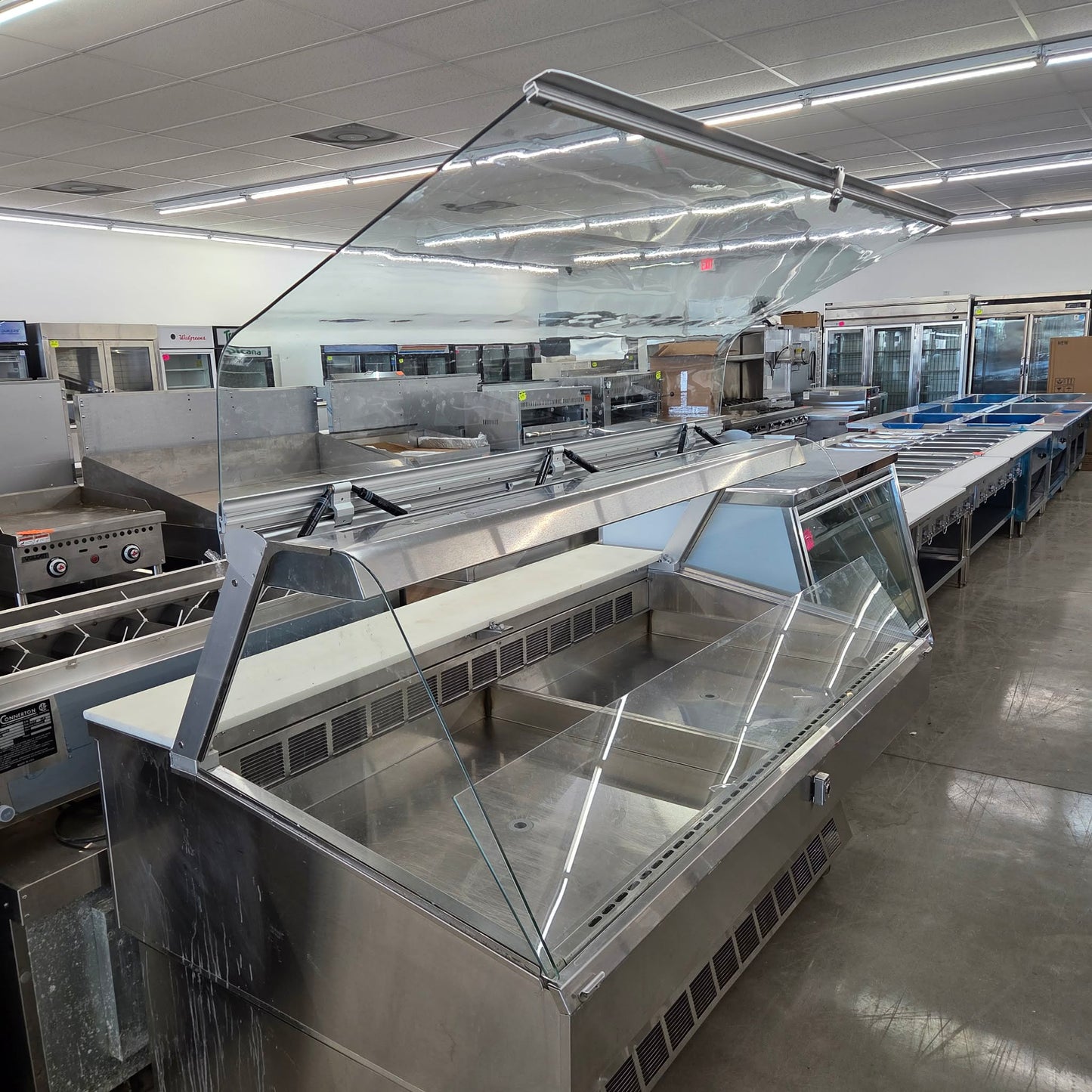 [USED] Federal SQ6CD 72" Market Series Refrigerated Deli Display Case
