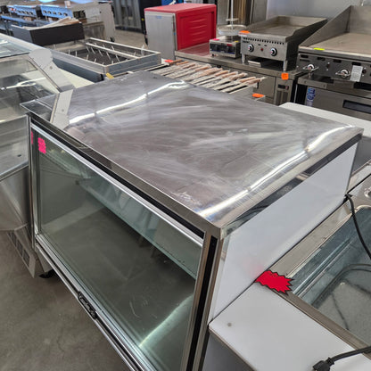 [USED] Leader NRCD48ES 48" Straight Glass Refrigerated Deli Case