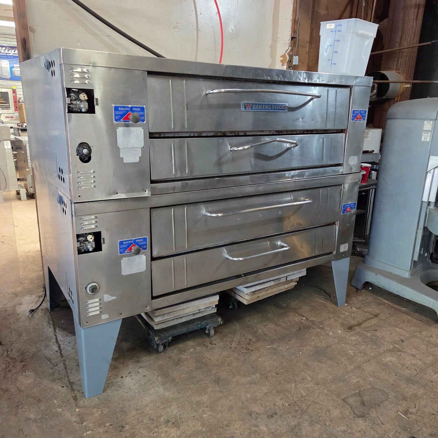 [USED] Bakers Pride Y-602 Natural Gas Double Deck Pizza Ovens