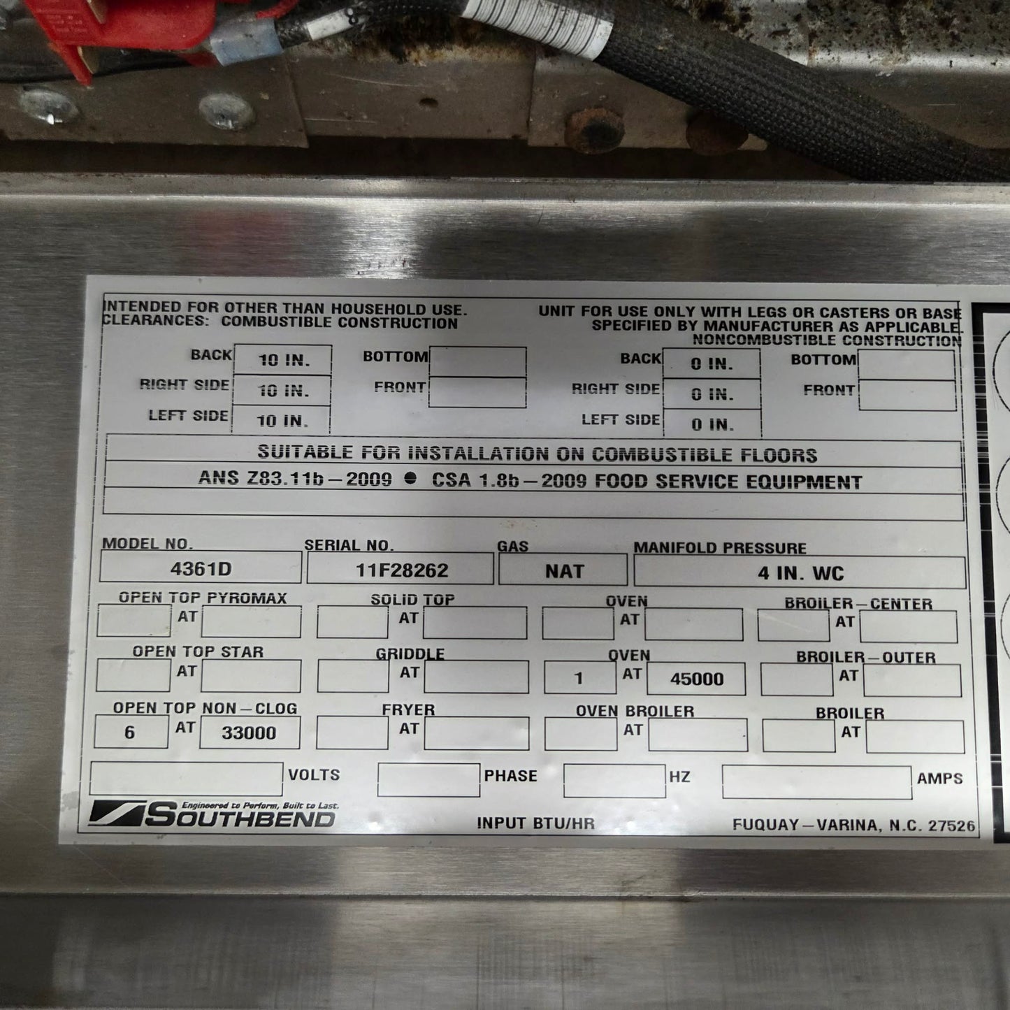 [USED] Southbend 4361D Heavy Duty 36" Natural Gas 6 Burner Range w/ Standard Oven