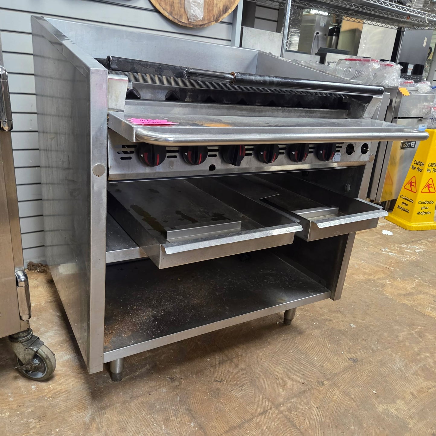 [USED] MagiKitch'n FM-SMB-636 36" Natural Gas Lava Rock Charbroiler