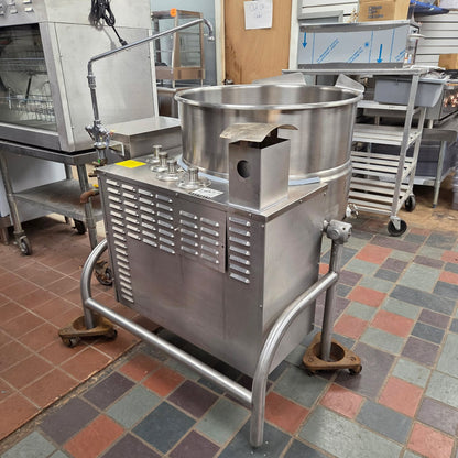 [USED] Cleveland KGL-40-T Natural Gas 40 Gallon Tilting 2/3 Steam Jacketed Kettle