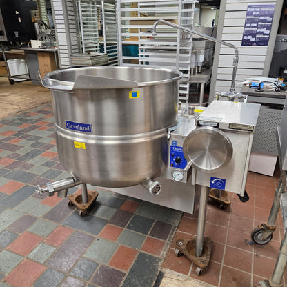 [USED] Cleveland KGL-40-T Natural Gas 40 Gallon Tilting 2/3 Steam Jacketed Kettle