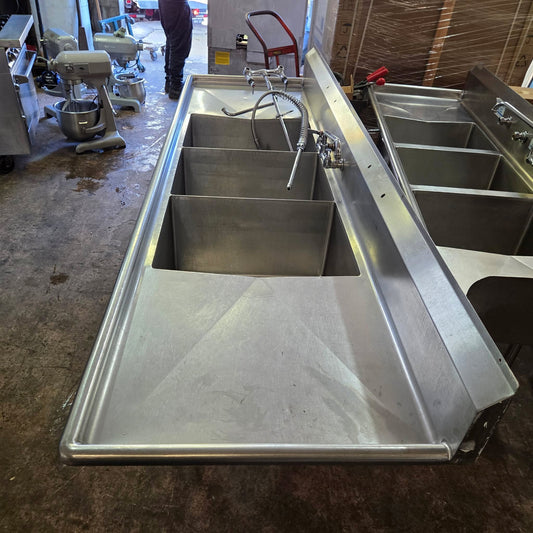 [USED] 102" 3 Compartment Stainless Steel Sink w/ Drainboards (18" x 24" Bowl Size)