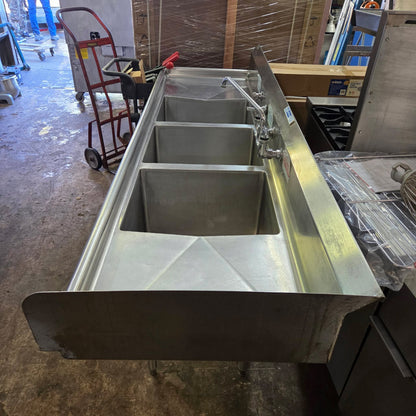[USED] 88" 3 Compartment Stainless Steel Sink w/ Drainboards (16" x 20" Bowl Size)