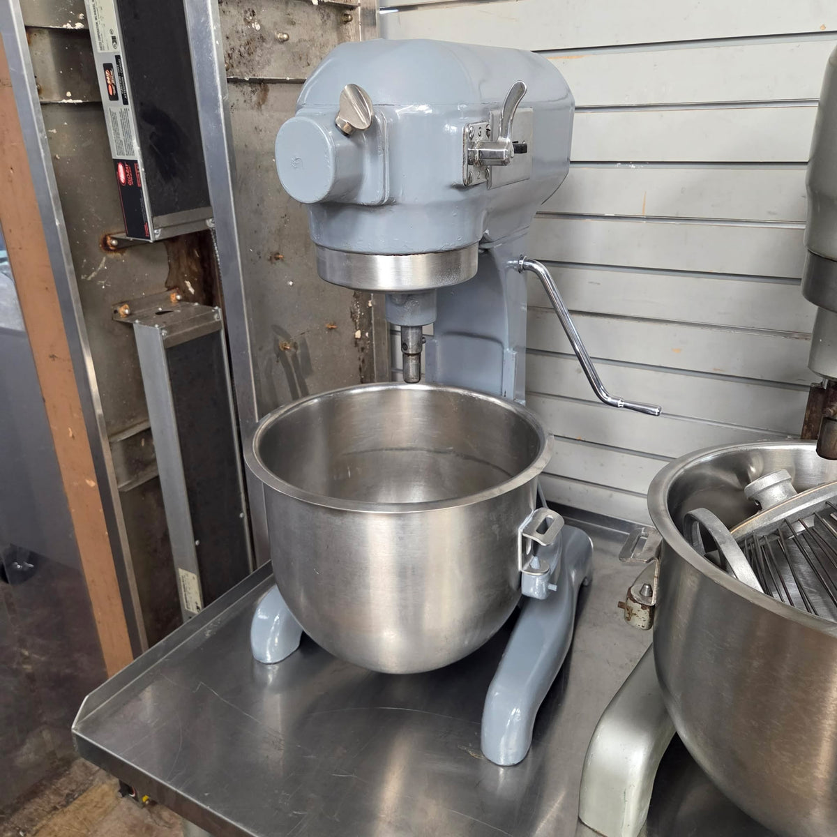 [USED] Hobart A-200 20 Qt. Dough Mixer - 115V