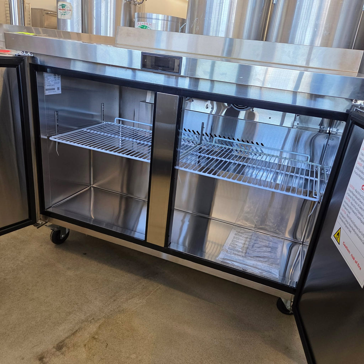 ATOSA MGF8409GR 48′′ Worktop Undercounter Refrigerator [OPEN-BOX]