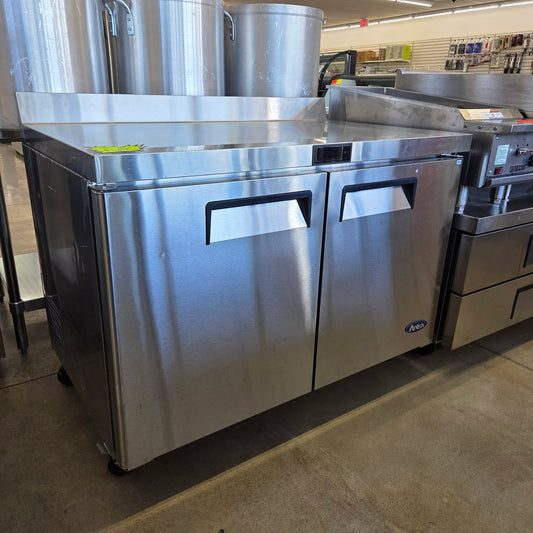 ATOSA MGF8409GR 48′′ Worktop Undercounter Refrigerator [OPEN-BOX]