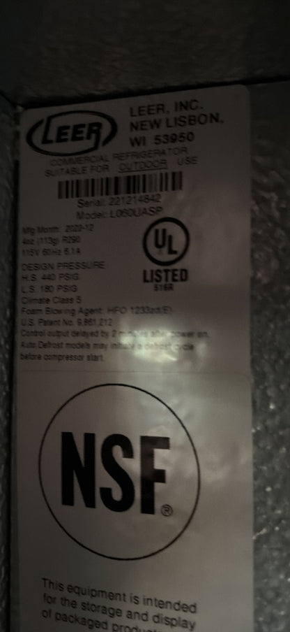 [USED] Leer L060UASP 73" Outdoor Ice Merchandiser w/ (140) 10 lb Bag Capacity