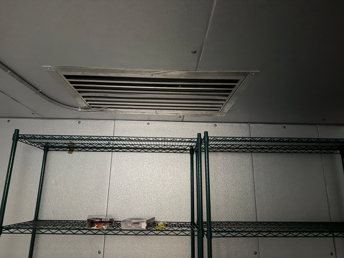 [USED] Imperial Brown Walk-In Combo Cooler/Freezer Box 15' x 7' - (40" x 7' Cooler/11' x 7' Freezer)