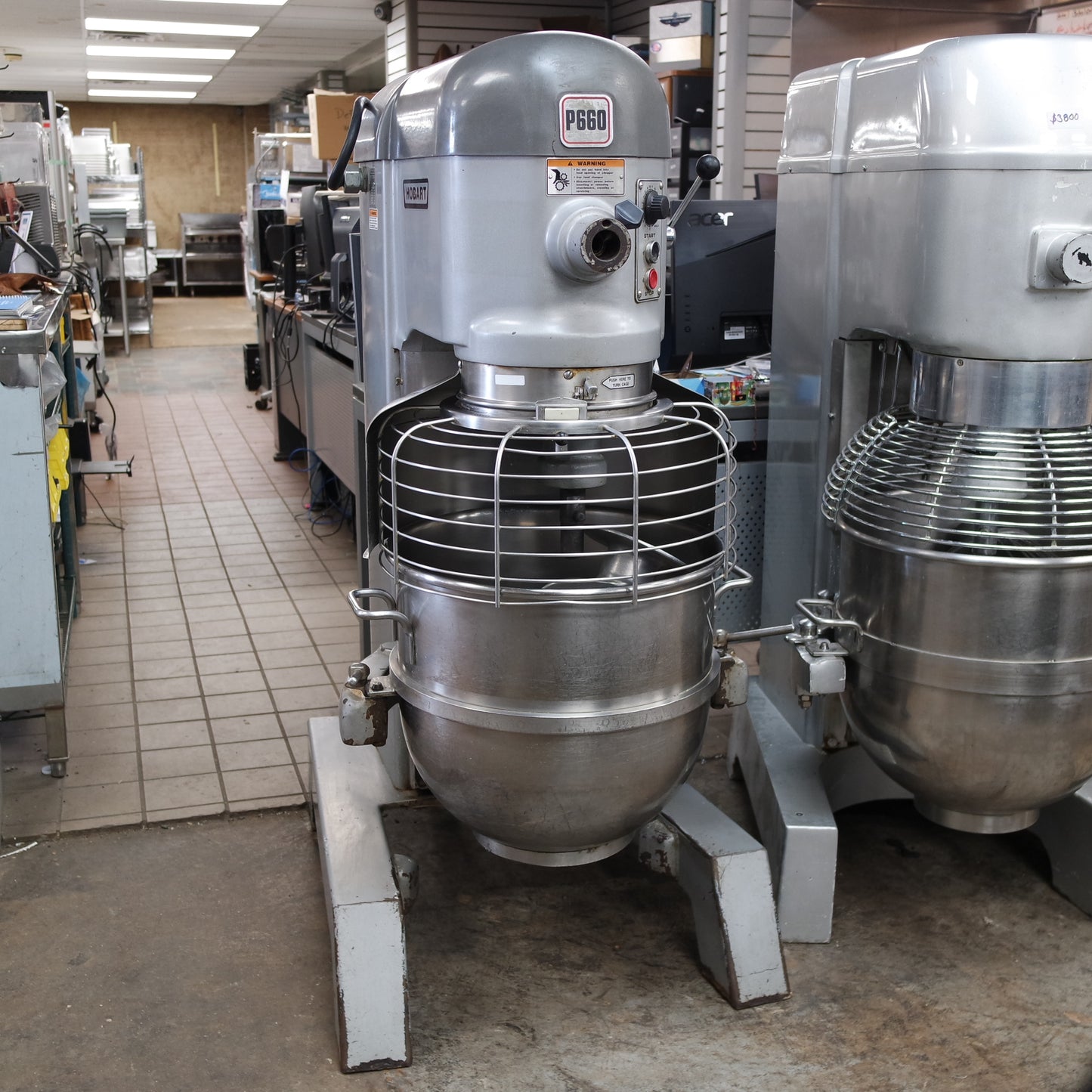 [USED] Hobart P660 60 Qt. 2-Speed Pizza Dough Mixer - 208-240V/3Ph