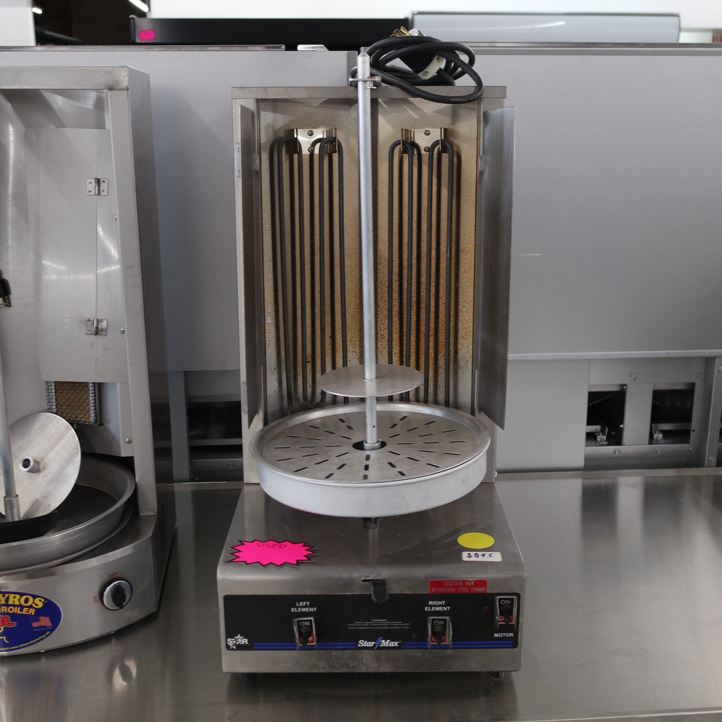 [USED] Star Max VBE30 45lb Electric Vertical Gyro/Meat Broiler - 208V/1Ph
