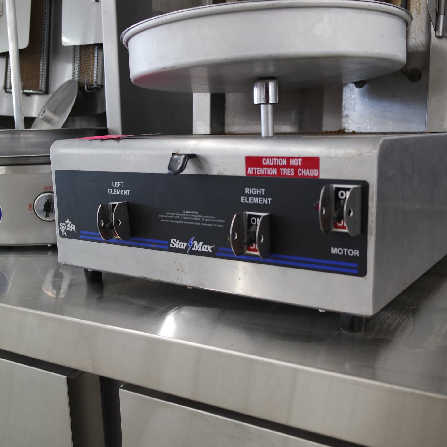 [USED] Star Max VBE30 45lb Electric Vertical Gyro/Meat Broiler - 208V/1Ph