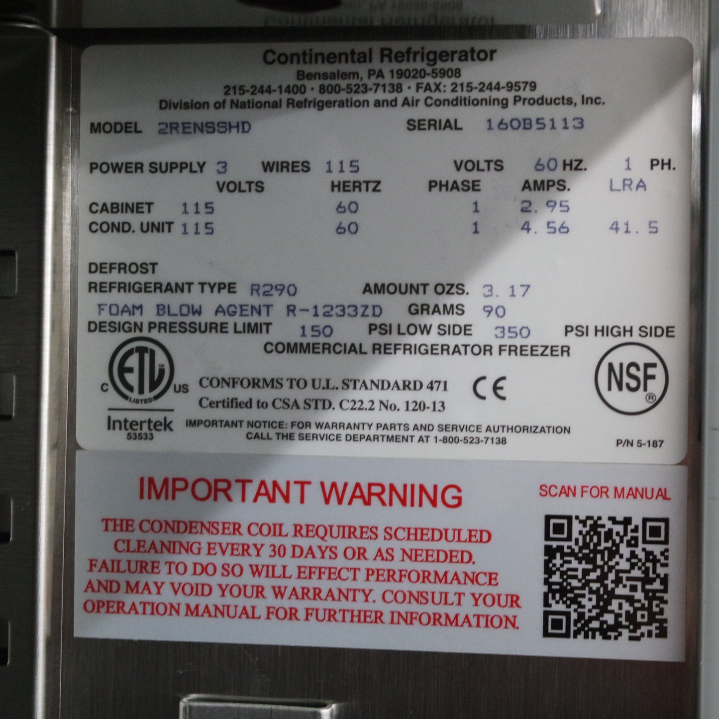 Continental 2RENSSHD 57" 2-Section Reach-In Refrigerator w/ 4 Solid Half Doors [OPEN-BOX]