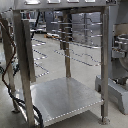 [USED] Vulcan C24EO5-1 5 Pan Boilerless Electric Countertop Steamer - 208V