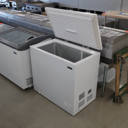 [USED] Magic Chef 36" 7.0 Cu. Ft Chest Freezer