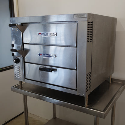 [USED] Bakers Pride GP-51 32" Natural Gas Double Deck Countertop Pizza Ovens