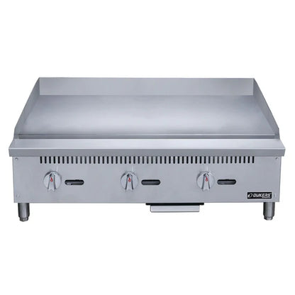 Dukers DCGT36 36" W Natural Gas Thermostatic Control Griddle